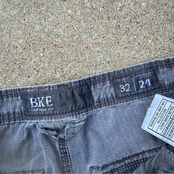 Y2K BKE Walker Dark Navy Ripstop Cargo Shorts Size 32 - Picture 4 of 9
